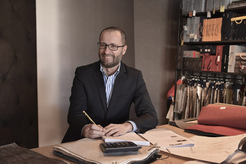 Mauizio Riva Maurizio Riva responsabile servizio clienti BertO in lingua italiana e francese