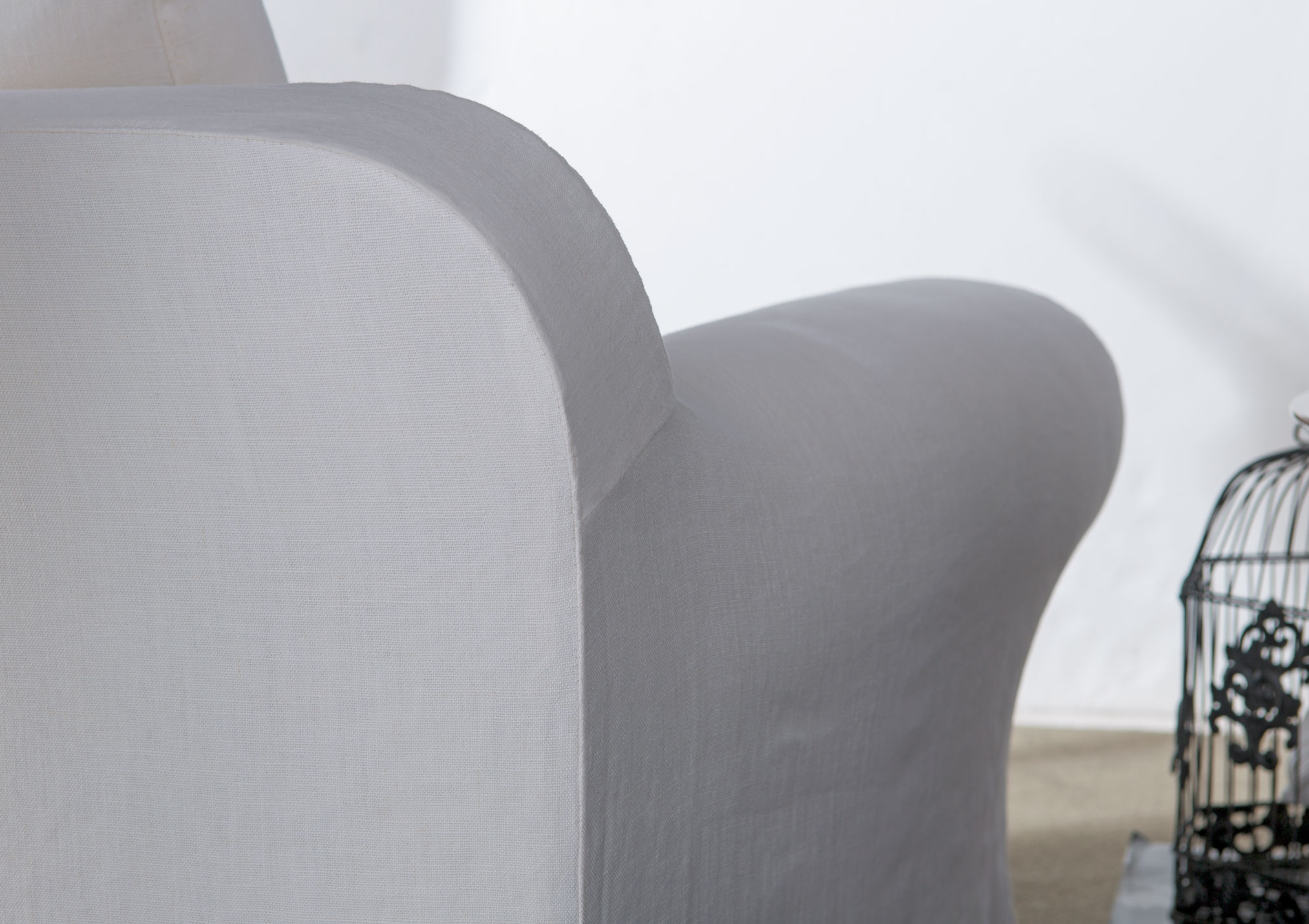 Divano classico Callas, design contemporaneo Berto Salotti 2014