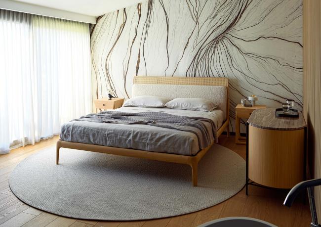 Letto in massello di rovere East Side - BertO