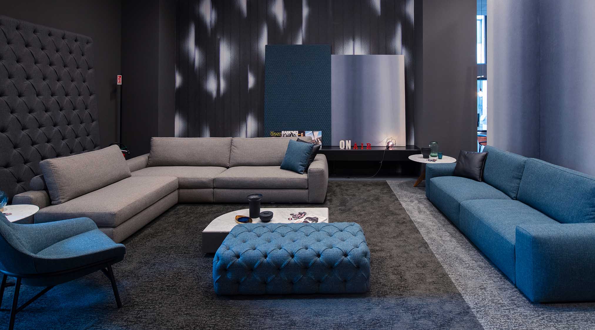 Divani Joey e Johnny - Showroom BertO Brescia Divani Joey e Johnny - Showroom BertO Brescia in Borgo Pietro Wuhrer 35-37